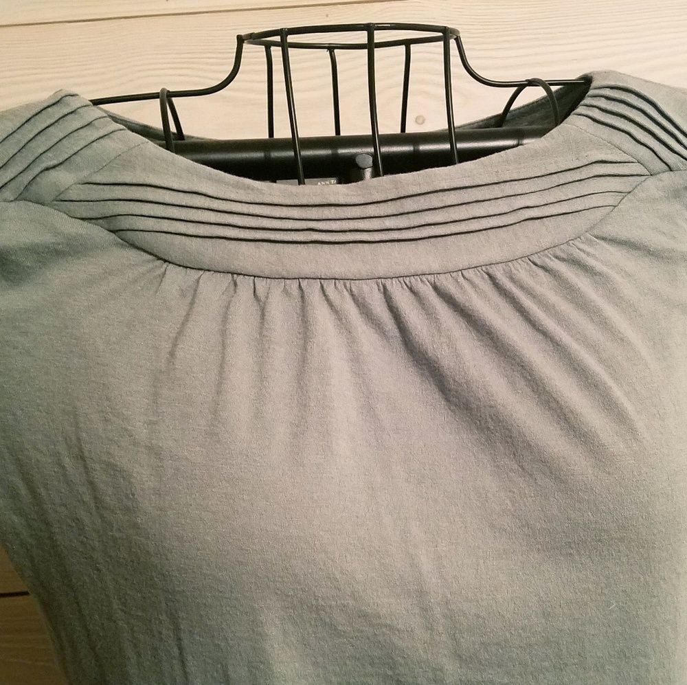 LOFT Top - Picture 2 of 2